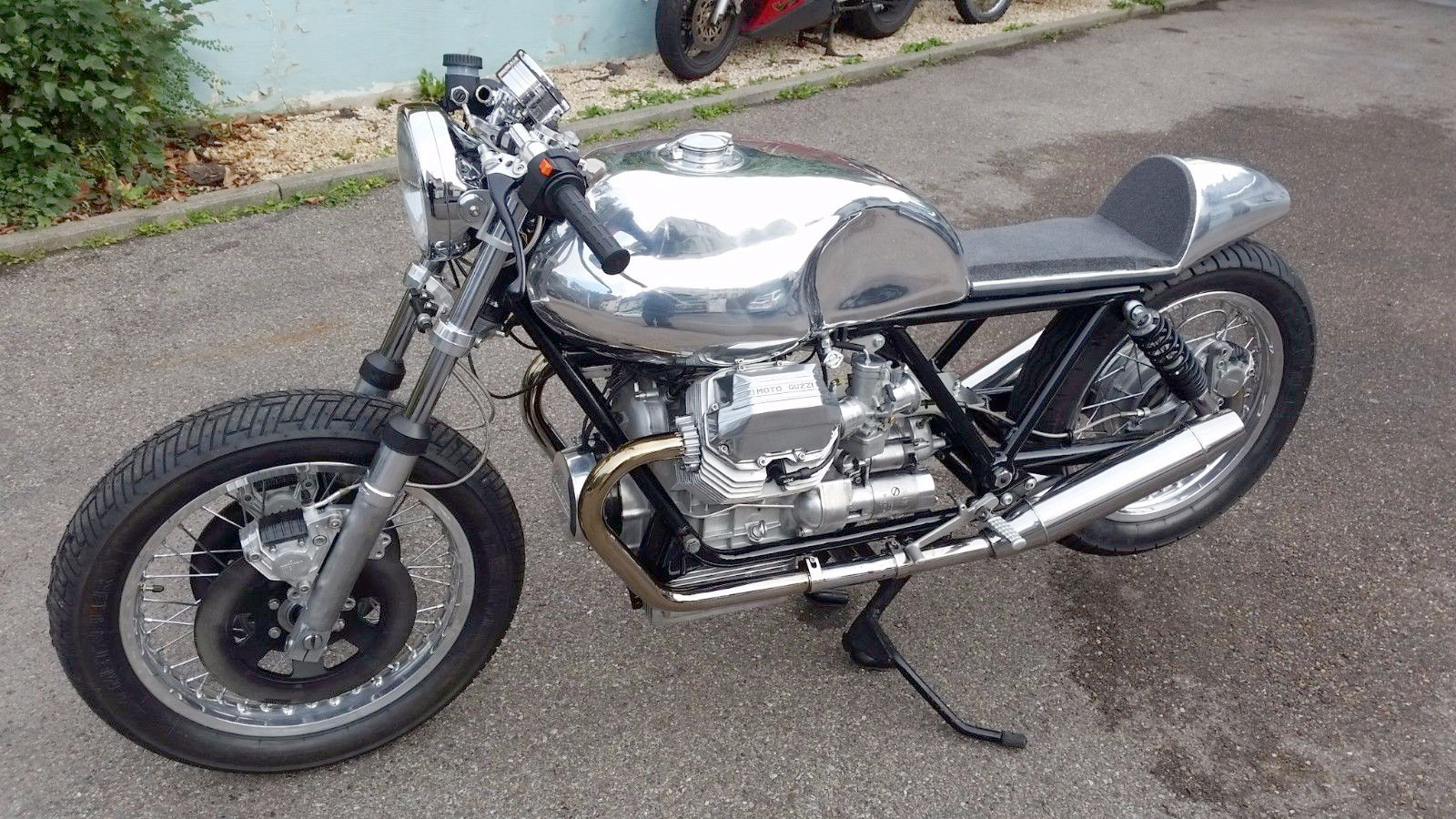 Guzzi2-caferacer